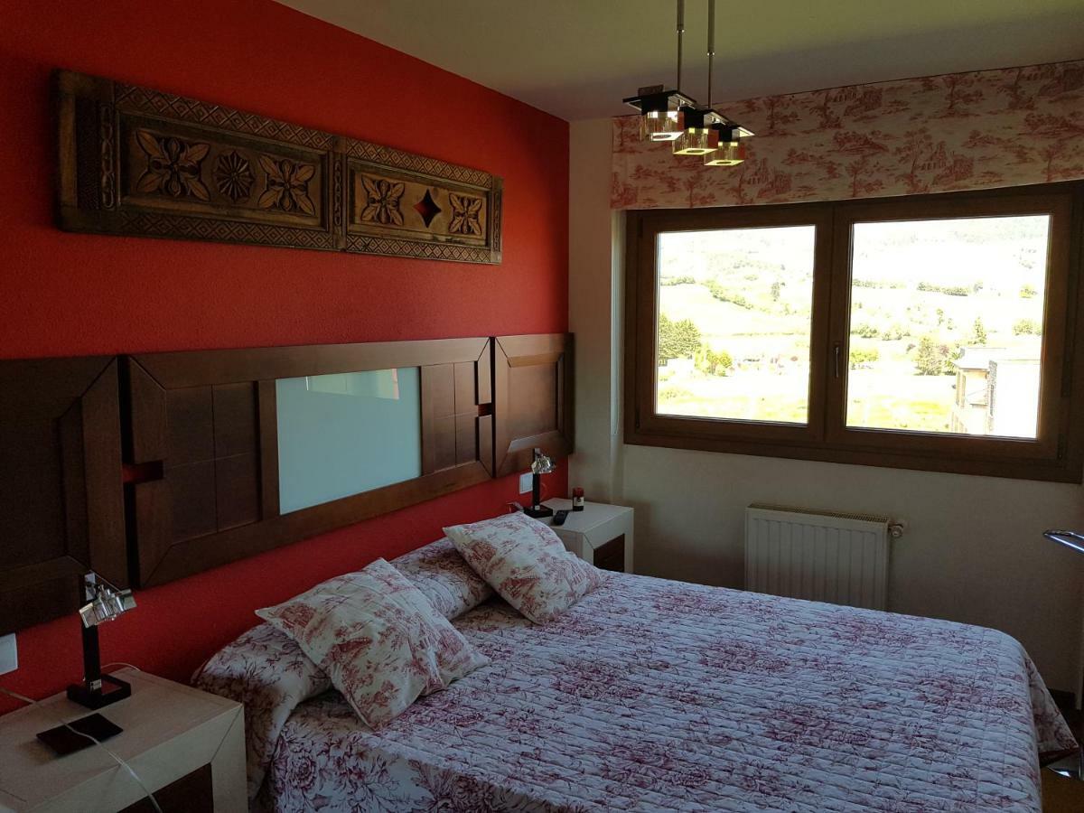 Apartamentos Ria De Villaviciosa Villaviciosa  Eksteriør bilde